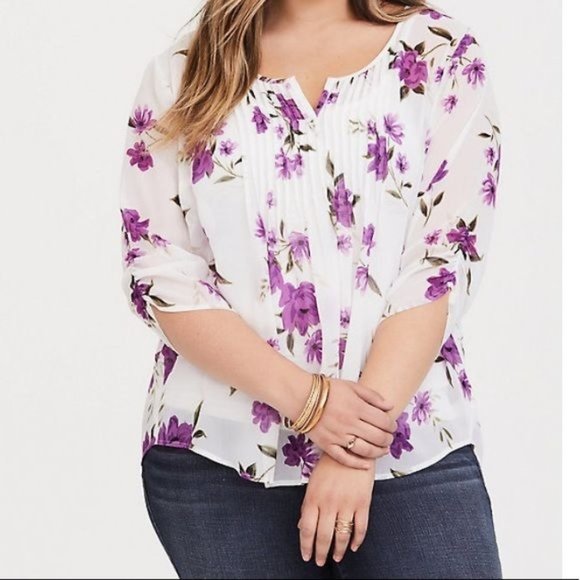 Torrid WHITE FLORAL CHIFFON PINTUCK BLOUSE 3x - Picture 1 of 12